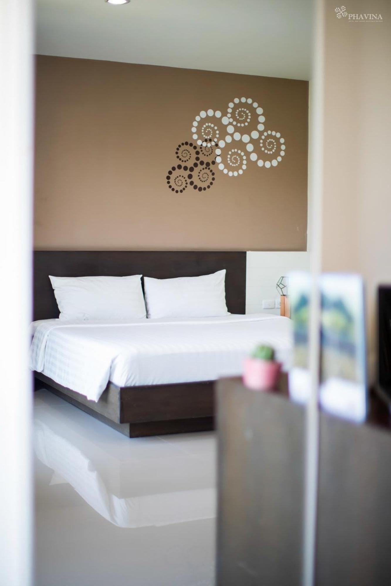 Phavina Hotel Rayong Sha Extra Plus Exterior photo