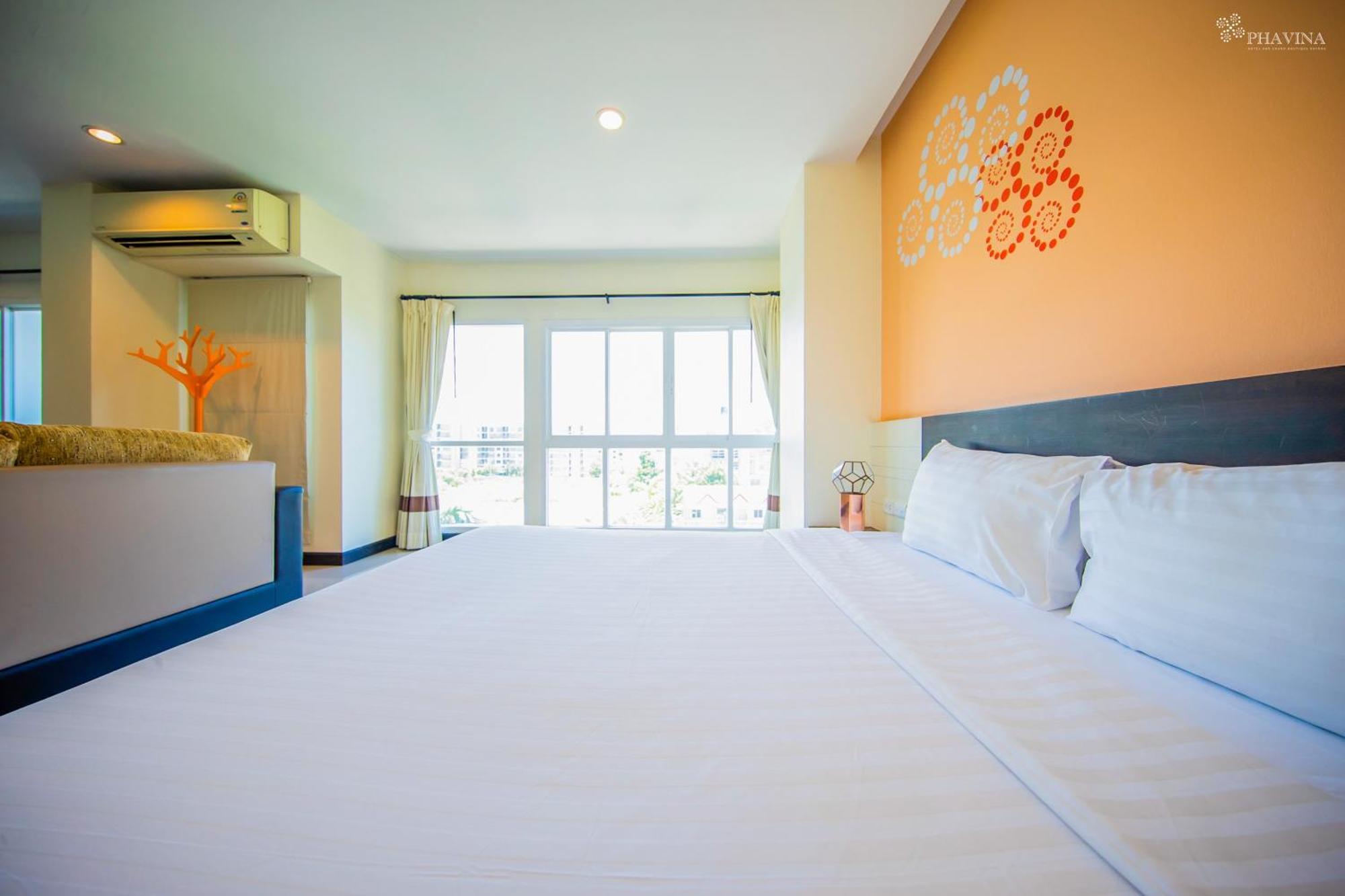Phavina Hotel Rayong Sha Extra Plus Exterior photo